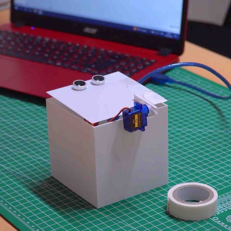 #21 Automatic Trash Bin Project With PicoBricks